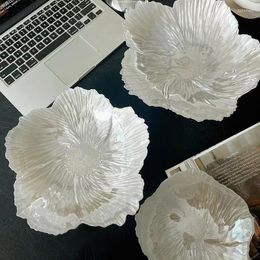 Plates Nordic Modern Flower Fruit Plate Household Pearl Simple Crystal