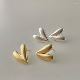 Stud Earrings 2023 Arrival Retro Simple Matte Gold Color Love Forwomen Fashion Heart Metal Jewelry Party Gifts