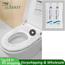 Toilet Seat Covers Non-woven Mat Easy To Use Practical And Hygienic Waterproof Convenient Disposable Cover Pad