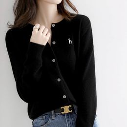 Womens Knits Tees Women Sweaters Hazzys Embroidered Cardigan Wool Lady Fine Fit Neck Coat Street Harajuku Fashion Clothes 230826