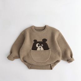 Pullover Ubrania dla dzieci swetry kreskówkowe chłopcy dzianiny w stylu koreańskim dzieciom maluch maluch dzianin sweter z długim rękawem pullover topy 230826