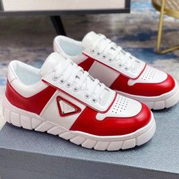 Prad Triangle Leather Sneakers men Designer Logo shoes Travel Flat lace-up Casual Bright lacquer leather Prads Thick bottom shoe platform lady Sports Trainers 05