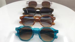 Óculos de sol gradiente masculino e feminino, óculos de marca grossos, armação quadrada, unissex, rebitados, cinza/verde/marrom, lentes com caixa