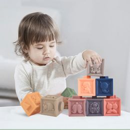 Giocattolo con stelo Giocattolo per bambini Bambola Technic Costruisci mani e cervello Fai da te Cognizione Mattoncini da costruzione Set Lepin Regali di Natale Juguetes Bebes 6-12 Meses Kid Creativo Giocattolo fai da te