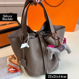 Leather Tote Bag Green Shoulder Bag Designer Bags Genuine Leather Thick Strap Cheap Handbags with Silver Lock Office Travel Shopping Branded Bags For Women