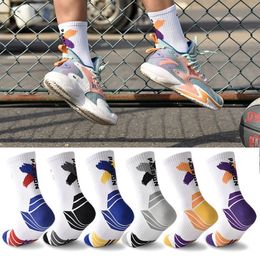 sports sock Basketball socks holiday gifts men's Middle tube stockings professional and practical sport hosiery sweat absorption breathability fashion stocking