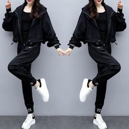 Women's Two Piece Pants Spring Autumn Retro Leisure Sports Suit Fashionable Temperament Age Reducing Wear Set For Women Outfits