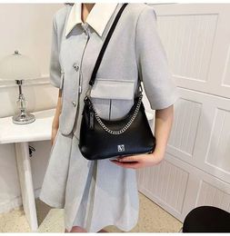Evening Bags Mini Curve Bag Black Leather Purse Shoulder Casual with Mirror Set VS 230826