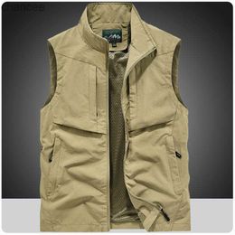 Plus Size 7XL 8XL Mens Fishing Vest Outdoor Quick-Dry Hunting Travel Gym Jogging Running Sport Sleeveless Mesh Waistcoat Jacket HKD230828