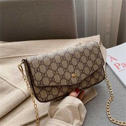 luxury handbag advanced sense versatile chain envelope mobile phone One Messenger Designer Handbag Online sale