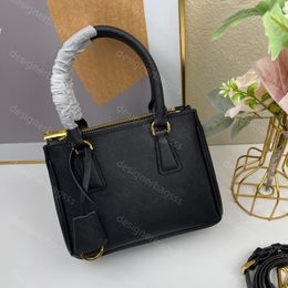 Designer Totes Handbags Luxury shoulder bags women purse Fashion leather crossbody tote bags Classic shopping bags Detachable adjustable leather shoulder strap