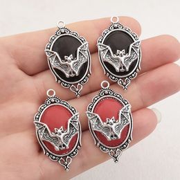 Charms 4pcs Gothic Bat Silver plated Framed Bat Cameo Charms Halloween Witch Pendant Fit Jewellery Making DIY Jewellery Findings 230826