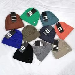 Men Sport Beanies Knitted Women Beanie Fitted Unisex Letters Outdoor Fashion Hip Hop Street Hat 10 Colours