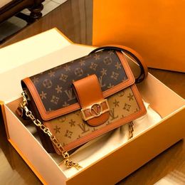 حقيبة عالية الجودة عالية الجودة Dauphine Crossbody أحدث حقائب اليد النسائية من الجلد الأصلي MM حقيبة الكتف رسول الرسول Hobo Duffle Postman