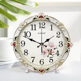 Table Clocks European Silent Classic Retro Wood Clock Quartz Desktop Creative Home Decoration Student Bedroom Bedside Watch