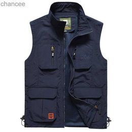 Men's Outdoor Casual Vest Spring Summer Multi-pockets Tactical Waistcoat Large Size S-5XL Hiking Fishing Sleeveless Jackets HKD230828