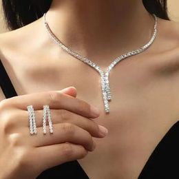 New Brilliant Full Diamond Zircon Necklace Earrings Set Bridal Wedding Jewelry Temperament Simple Versatile Set Wholesale
