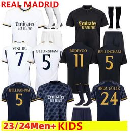 24 Real Madrids Soccer Jerseys Fans Version 2023 2024 Kit MODRIC Camiseta VINI JR CAMAVINGA TCHOUAMENI Madrides Football Shirt Kids Sets 20