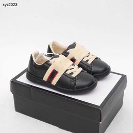 23Ss Designer Scarpe per bambini Scarpe da ginnastica per bambini Scarpe da ginnastica per bambini Scarpe casual per ragazzi Ragazze Taglia 24-35 Inclusa scatola di scarpe di marca