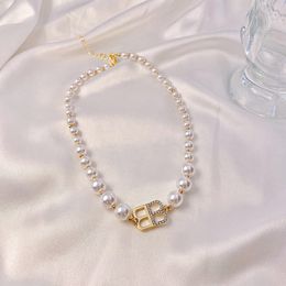 Beautiful Women Jewellery White Pearl Letter BB Choker Necklace for Gift