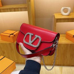 Bag niche design one shoulder small fragrant style crossbody bag for women elegant and trendy urban texture sweet 2024