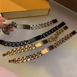 Braccialetti di design di lusso di alta qualità Bracciali in acciaio al titanio argento per catena amante