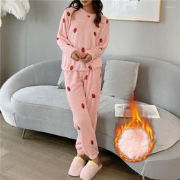 Women's Sleepwear Women Strawberry Printed Sweet Coral Velvet Set Thicken Warm Fleece Loose Two Pieces Pyjama Suits 2023 Autumn Winter