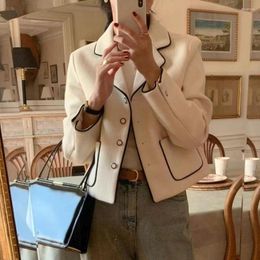 Women's Jackets 2023 Autumn French Light Luxury Socialite Temperament Black And White Lapel Style Small Fragrance Tweed Thin Coat Woman