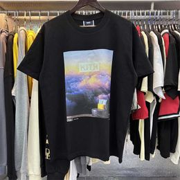 Men's T-Shirts Good Quality Kith Sunset Clouds Sea Fashion T-Shirt Men Couple Loose Black White Apricot Women Tee Mens Clothing