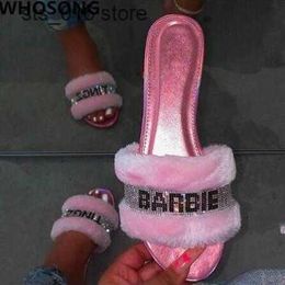 home new winter wild hair Pink fashion Slippers bright diamond warm sandals female flip flop flat with interior slippers T230828 402