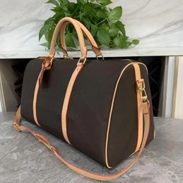 55CM Leather designer men Duffel Bags Suitcases luggage Sport Outdoor Packs shoulder Travel bags messenger bag Totes bags Unisex handbags 5188G