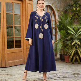 Ethnic Clothing Fashion Muslim 2023 National Floral Embroidered Stitched Long Sleeve V-neck Arabian Islam Turkey Morrocan Kaftan Dress