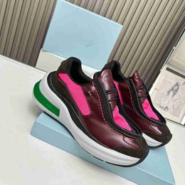 Designer Running Shoes Prad Sneakers Women Men Luxury Lace-Up Sports Skate Shoe Casual Trainers Classic Sneaker dfhdsgf