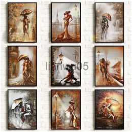 Metal Painting Romantic Golden Couple With Umbrella City Landscape Wonderful Lover Poster Canvas Painting Wall Art Pictures Home Decoration x0829