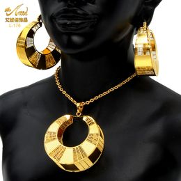 Charm Bracelets ANIID African Gold Jewellery Necklace Set Fashion Pendant Plated Jewellery Geometry Necklace Earrings For Engagement Party Gifts 230828