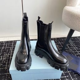 alta qualità Pelle con plateau Punta tonda Stivaletto Chelsea Stivaletti moda da donna Tacco grosso Stivali firmati di lusso per ragazza 5,5 cm con scatola