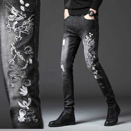 Korea Version Mens High Quality Black Jeans Ripped Slim Stretch Jeans Light Luxury Dragon Embroidery Jeans Sexy Street Jeans; HKD230829