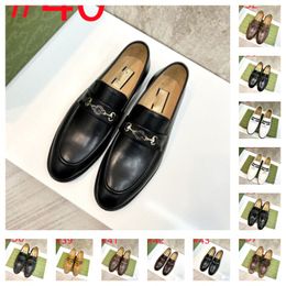 High quality original 1:1 Men Oxfords Shoes 2019 High Quality Men Designer Leather Shoes Business Lace-Up Male Formal Dress Shoes Man Banquet Loafers