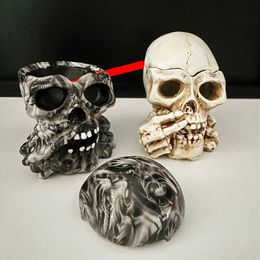 New Smoking Colourful Resin Skulls Shape Ashtray Desktop Herb Tobacco Cigarette Tips Support Portable Saints Day Halloween Container Holder Bracket Ashtrays