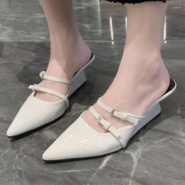 Slippers 2023 Summer Fashion Women Pumps Pointed Toe Sexy Dress Sandals Party Mid Heel Slides PU Leather Femme Flip Flops