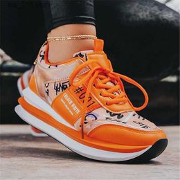 Autumn Spring Dress Casual respirável 2022 New Sport Shoes Designer de moda Mujer Lace Up Running Walking Women Sneakers T230829 470