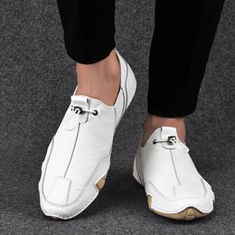 Dress Shoes Mens Sneakers Casual Slip On Loafers Outdoor Light Flats Autumn Genuine Leather Shoes Comfortable Solid Colour Mens Sneakers 230829