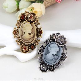 Vintage Style Antique Gold/Silver Plated Crystal Diamante Cameo Brooch