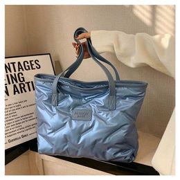 Evening Bags Large Capacity Down Jacket Bag Women's Versatile Ins Niche Handbag High-end and Fashionable Tote Bag 230828
