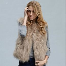 Womens Fur Faux Winter Selling Russia Women Coats Sleeveless Vest Female Slim Fitness Coat Keep Warm Waistcoat WQ222 230828