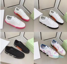 new men and womens arrow hiking shoes couple walking special sports mens brand-name sneakers ladies non-slip soles skate