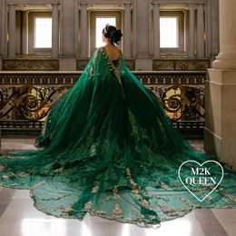 Green Quinceanera Dresses Spaghetti Strap Ball Gown Princess Birthday Gown Gold Applique Lace Lace-Up Birthday Sweet 16 vestidos de 15