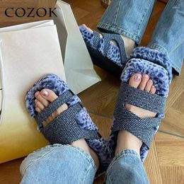 Slippers 2023 Plush Women Peep Toe Platform Asymmetrical Flat Shoes Outside Slip-on Internet Celebrity All-match