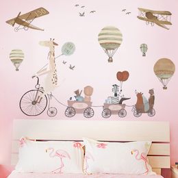Wall Stickers Cartoon Air Balloon For Kids Rooms Animals Decor Baby Nursery Room Decoration Removable Decals 230829