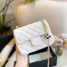 F/w French Women Luxury Designer Cosmetic Bag Classic Flap Diamond Lattice Quilted Leather Lambskin Shoulder Small Gold Ball Chain Crossbody Coin Purse 18cm